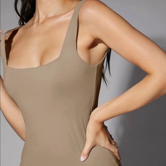 Seamless Bodysuit - Picture 3 of 3